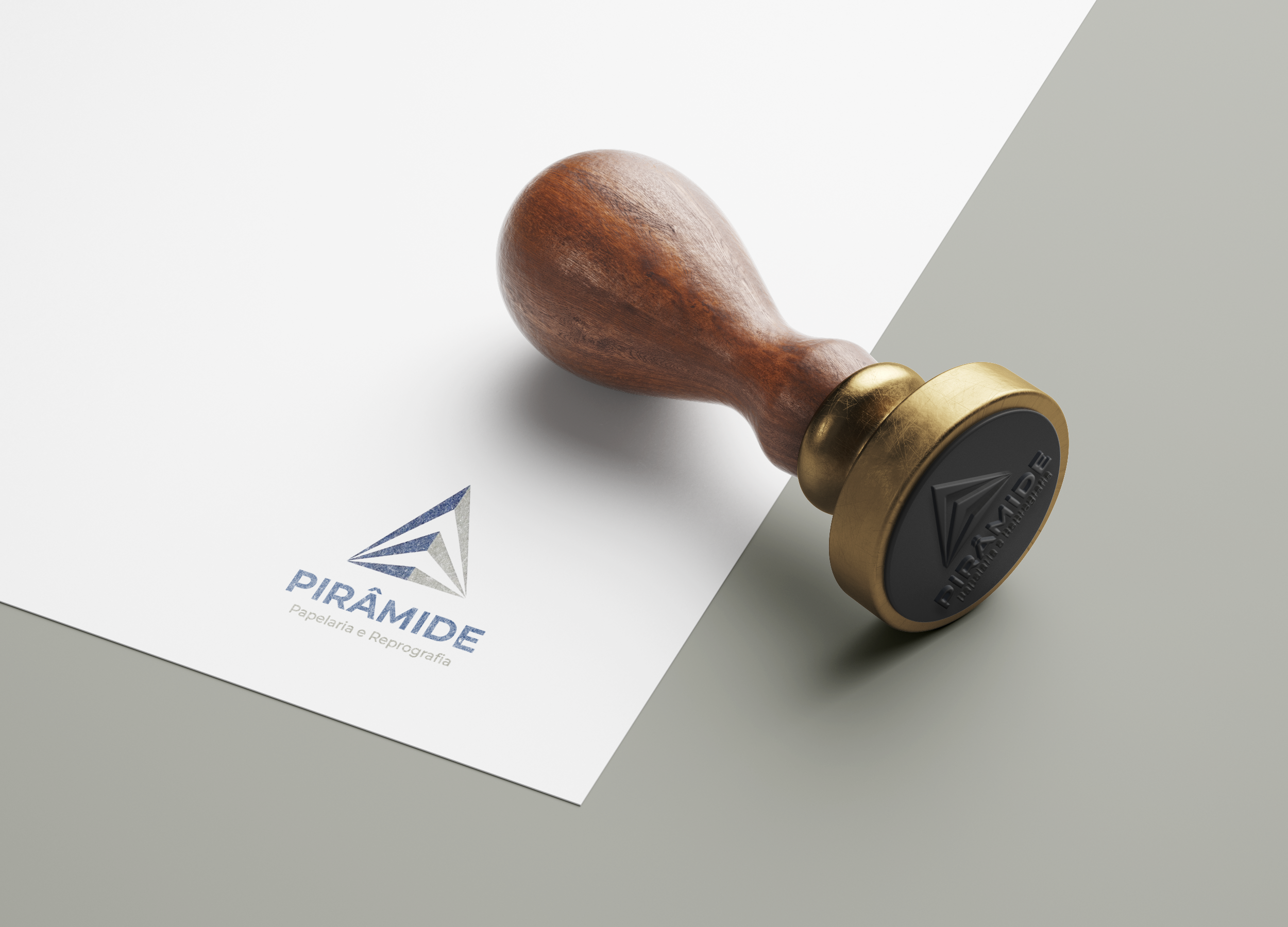 Pirâmide Papelaria - Showcase 4